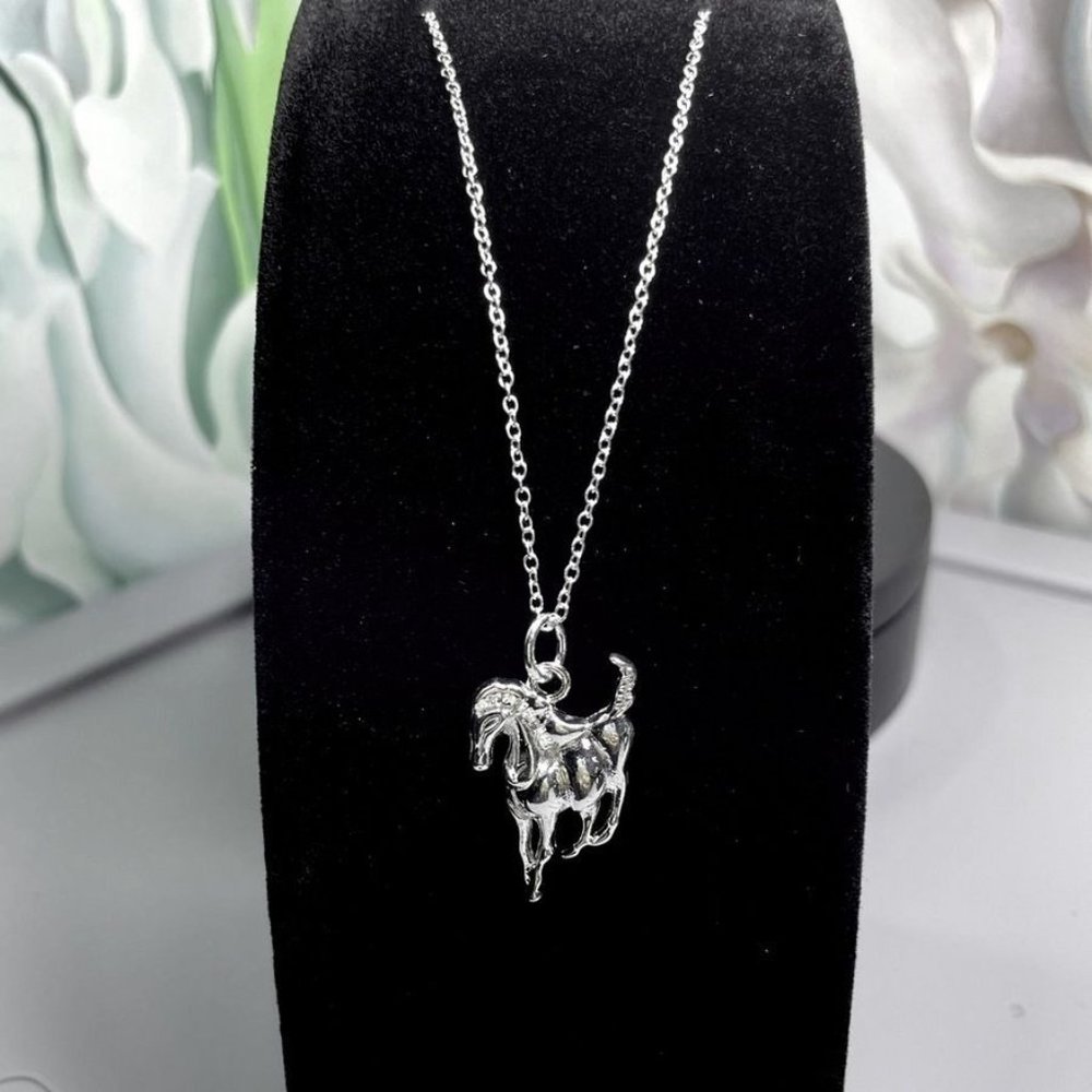 Rayne Majestic Sterling Silver Galloping Horse Pendant Necklace Gift Boxed - Picture 3 of 8